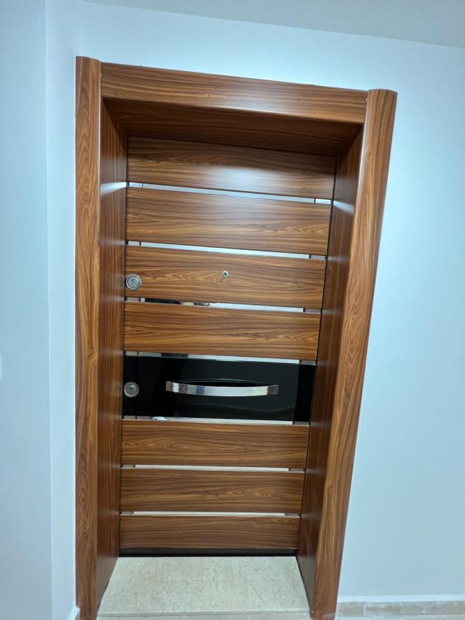 Apartmani Imperial Novi Pazar Buitenkant foto
