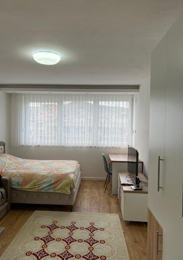 Apartmani Imperial Novi Pazar Buitenkant foto