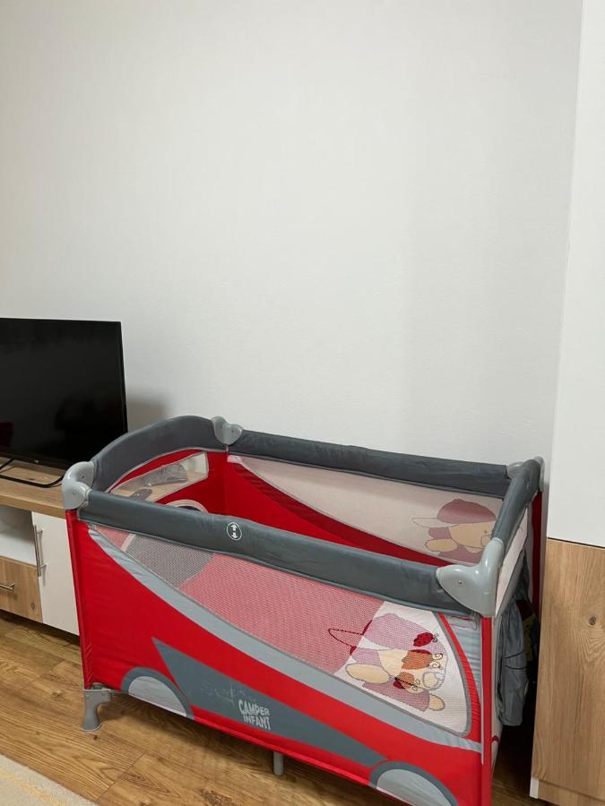 Apartmani Imperial Novi Pazar Buitenkant foto